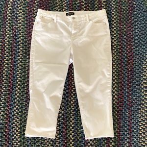 Talbots white cropped jeans - Flawless Five pocket